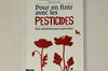 Militant book - Putting an end to pesticides