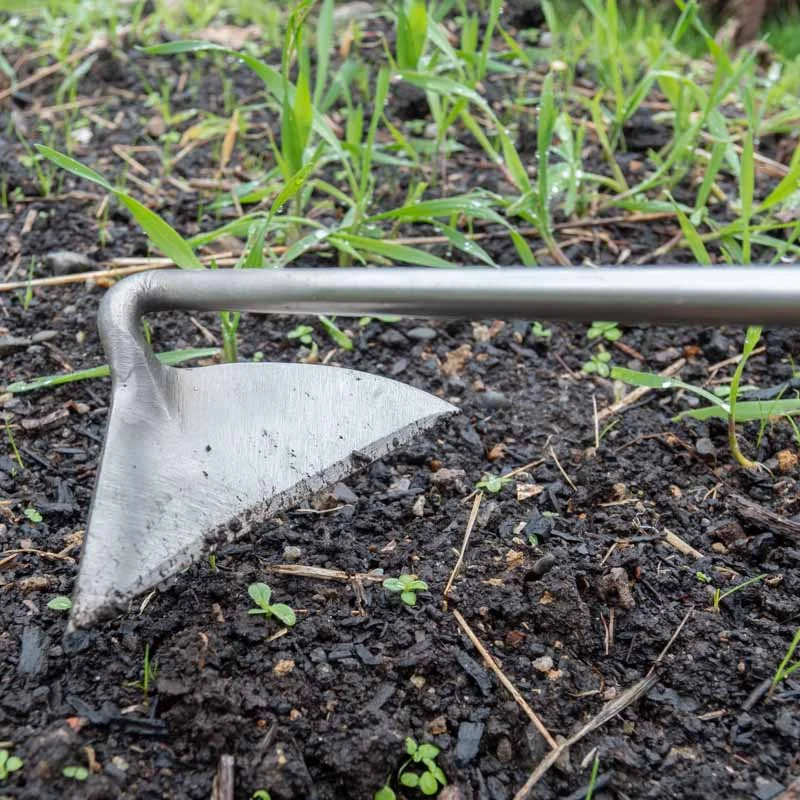 Tools for working the soil - Hand hoe for left-handers